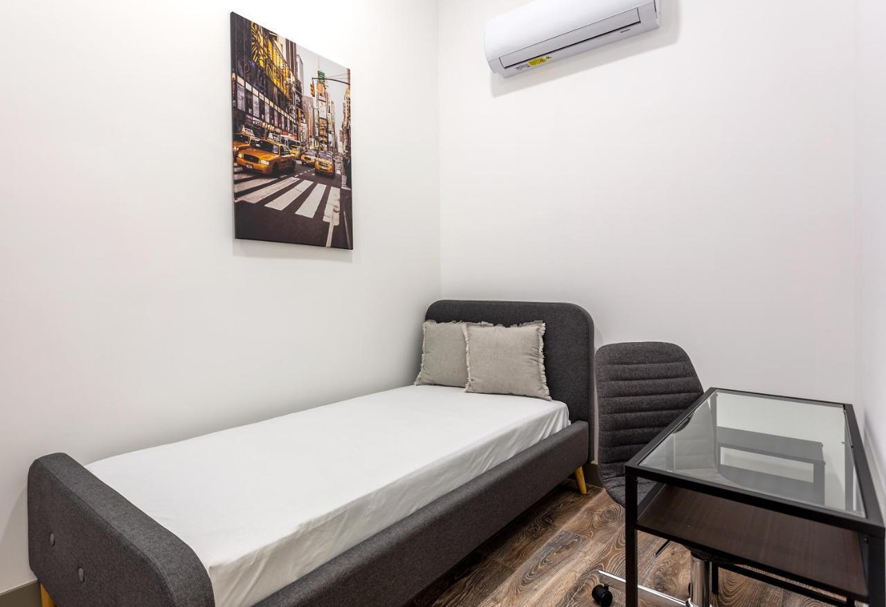 Alder Bridge Apartment Budapest Eksteriør bilde